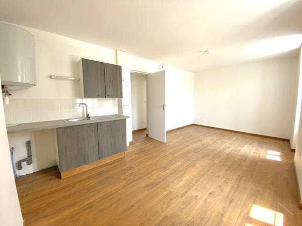 Location appartement Nevers - 1 pièce(s) - 30 m² - 350 € / mois