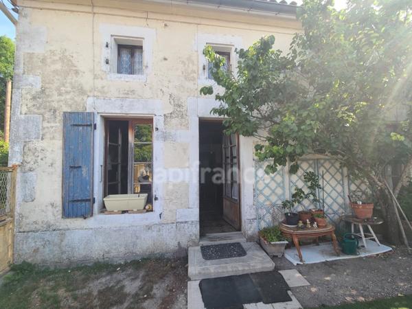 Charmante maison de village en pierre à personnaliser
