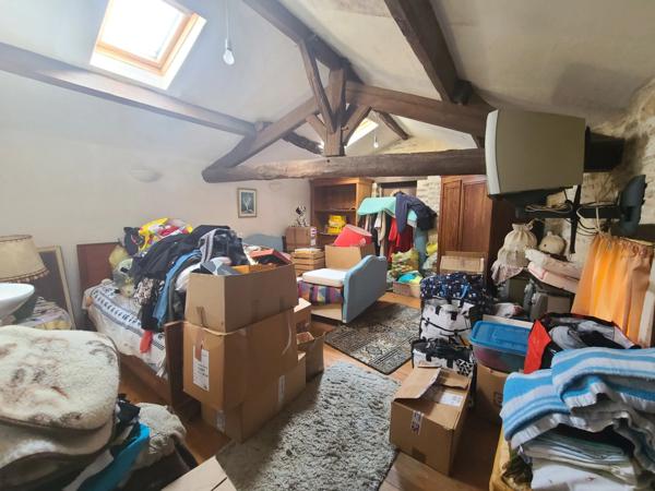 Charmante maison de village en pierre à personnaliser