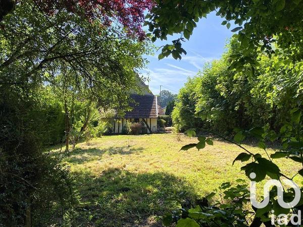 Maison de village 3 pièces de 88 m² à Champignelles (89350)