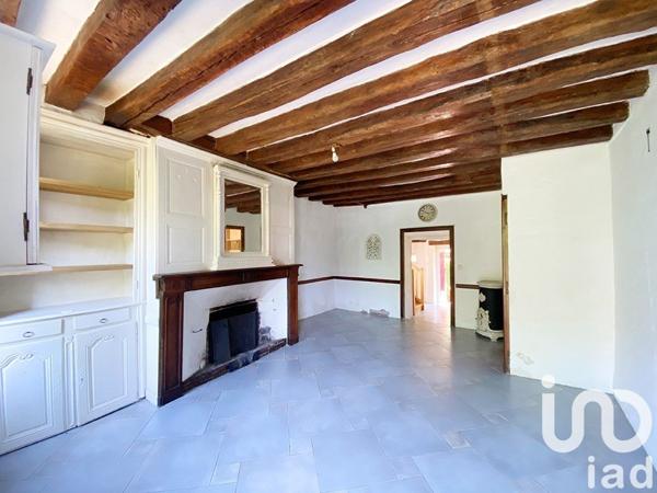 Maison de village 3 pièces de 88 m² à Champignelles (89350)