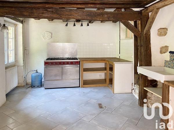 Maison de village 3 pièces de 88 m² à Champignelles (89350)