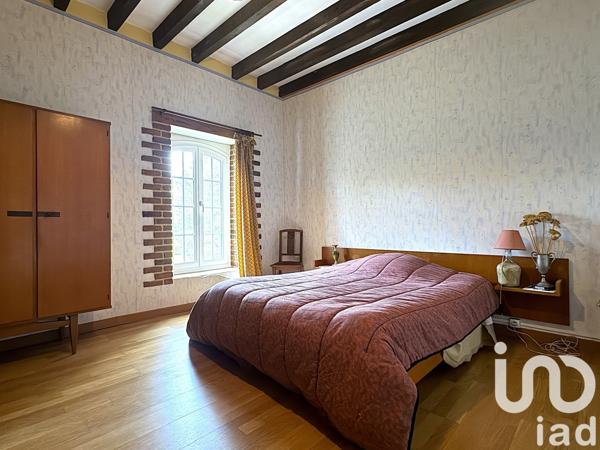 Maison de campagne 7 pièces de 249 m² à Chessy-les-Prés (10130)