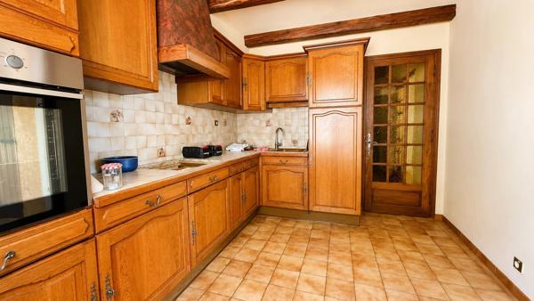 Vente                                                      Villa
                        
                     3 pièces                      72 m2                     à Pourrières