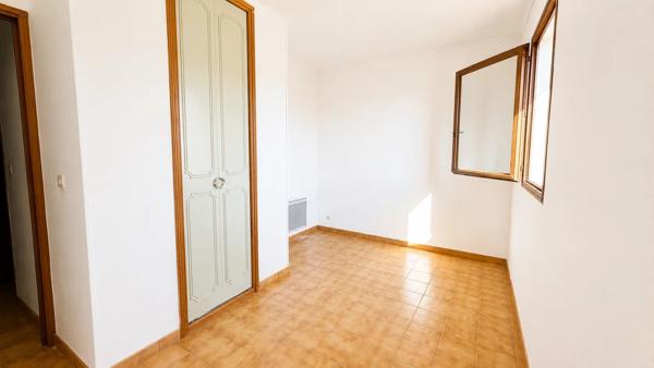 Vente                                                      Villa
                        
                     3 pièces                      72 m2                     à Pourrières