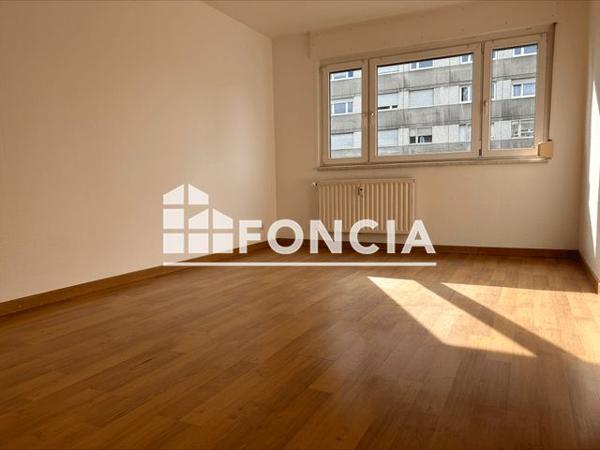 Location Appartement 3 pièces 64 m² - 36 RUE DU CHATAIGNIER Kingersheim 68260