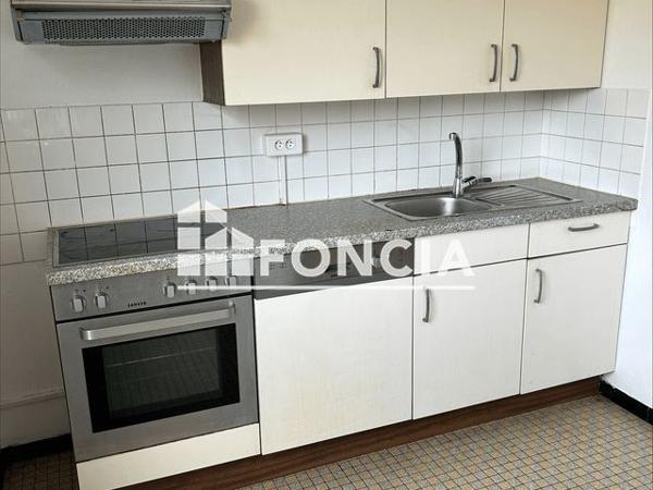 Location Appartement 3 pièces 64 m² - 36 RUE DU CHATAIGNIER Kingersheim 68260