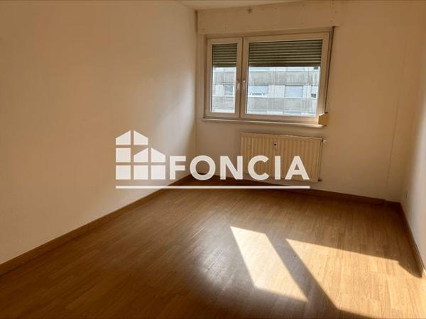 Location Appartement 3 pièces 64 m² - 36 RUE DU CHATAIGNIER Kingersheim 68260