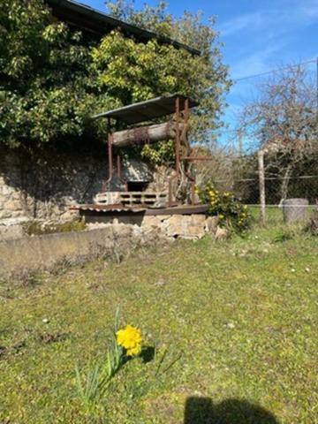 Ancienne forge sur 3 niveaux 105m² sur 777m² de terrain 23 500 €