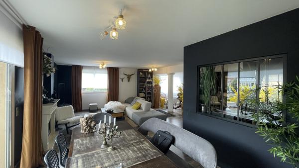 // APPARTEMENT 5 PIECES 135M² // 3 CHAMBRES // ENTIEREMENT RENOVE // HYPER CENTRE ST AVOLD //