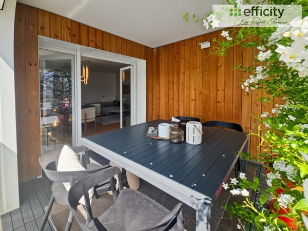 Appartement
         4 pièces
        - 96 m² 379 000 € *
