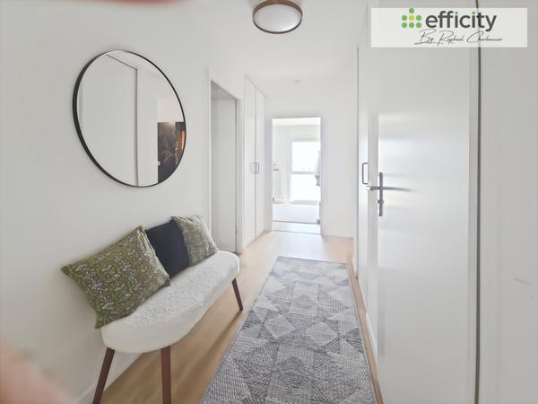 Appartement
         4 pièces
        - 96 m² 379 000 € *