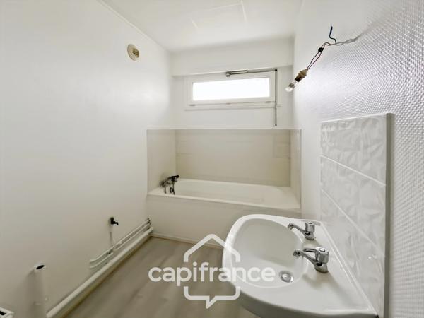 Appartement 3 pièces – 73 m² – Rez-de-chaussée – Résidence calme