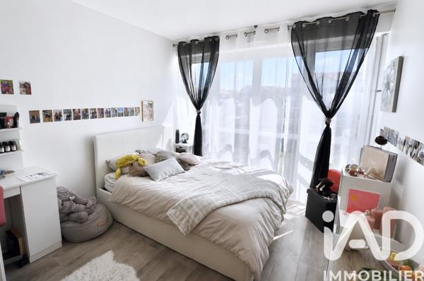 Appartement à vendre 4 pièces 72,7 m² Chambourcy