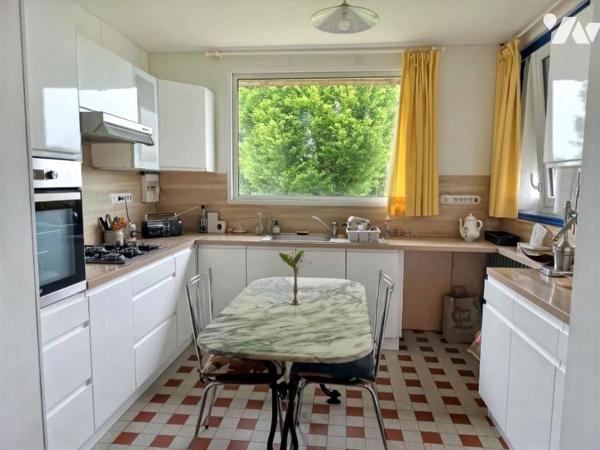 Belle demeure de charme avec beaux volumes