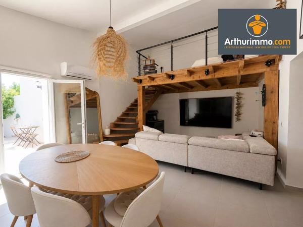 Vente                                                      Maison
                        
                     8 pièces                      237 m2                     à Porticcio