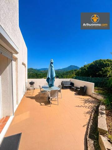 Vente                                                      Maison
                        
                     8 pièces                      237 m2                     à Porticcio