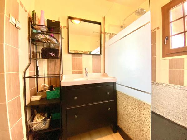 À VENDRE – Maison de plain-pied sur sous- sol complet - Aux portes de Pont-l’Évêque - 3 Chambres - Véranda
