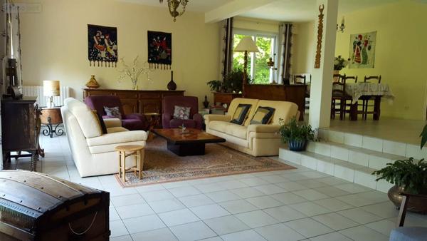 Maison à vendre à La Membrolle-sur-Choisille dans l'Indre-et-Loire (37390), ref : 37009/2255