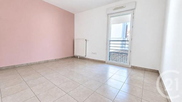 Appartement F3 à vendre  3 pièces - 60,31 m 2   THORIGNY SUR MARNE  - 77