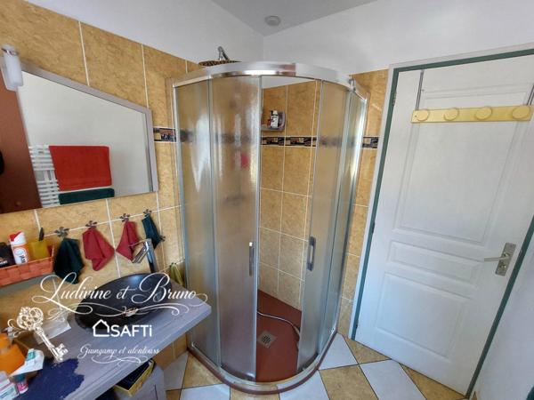 PLAIN PIED PROCHE TOUTES COMMODITES