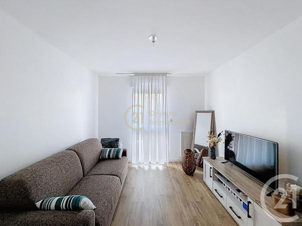 Appartement T3 à vendre  3 pièces - 68,90 m2 NOYAL CHATILLON SUR SEICHE - 35