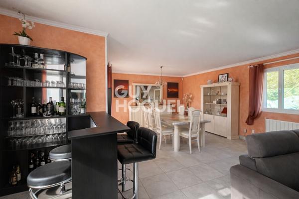 Maison familiale avec piscine sur la commune de La Boisse