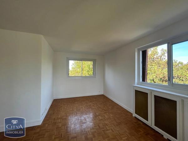 Appartement à louer 3 pièces 69.86m² Saint-Germain-en-Laye (78100)