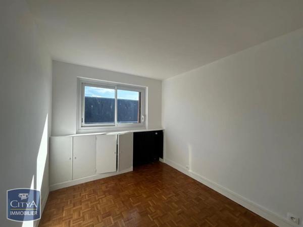 Appartement à louer 3 pièces 69.86m² Saint-Germain-en-Laye (78100)