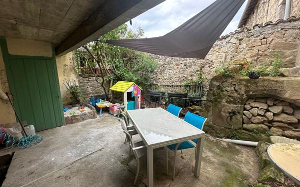 Maison à vendre    3 pièces •  Mornant