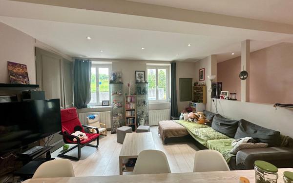 Maison à vendre    3 pièces •  Mornant