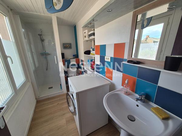 À LOUER - APPARTEMENT MEUBLÉ 3 CHAMBRES EN DUPLEX - BOURG SÉRENT