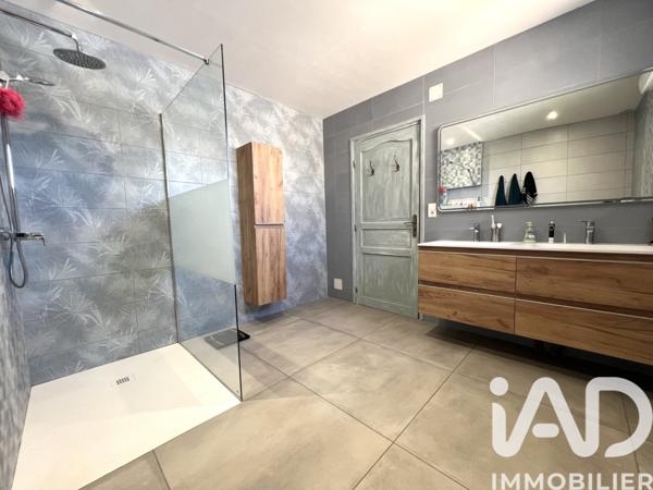 Maison à vendre 8 pièces 186 m² Frignicourt