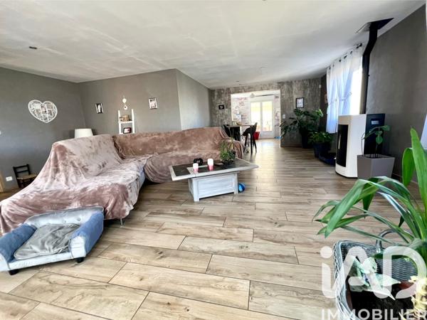 Maison à vendre 8 pièces 186 m² Frignicourt