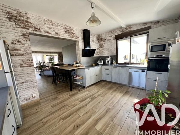 Maison à vendre 8 pièces 186 m² Frignicourt