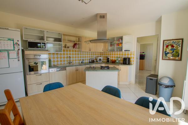 Maison à vendre 8 pièces 173,4 m² Sarlat-la-Canéda