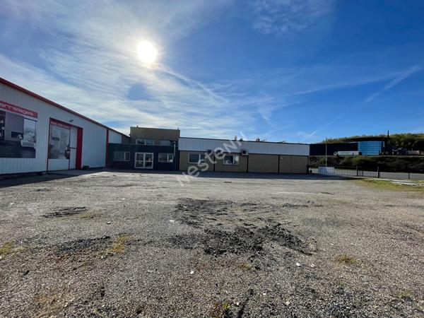 A louer 600m² Betting :Dépôt + bureaux