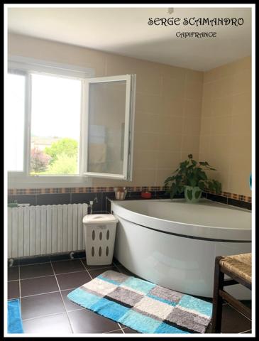 Dpt Gers (32), à vendre MASSEUBE maison P6  - 4 CHAMBRES DONT UNE AVEC DRESSING - TERRAIN  682 M²