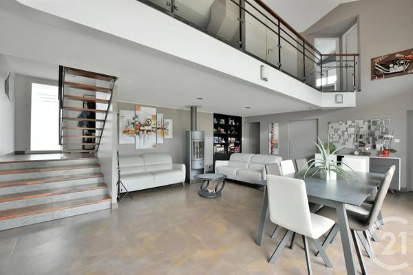 Maison à vendre  5 pièces - 226,31 m 2   ST JEAN DE MONTS  - 85