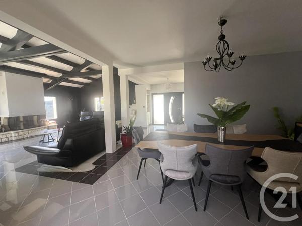 Maison à vendre  5 pièces - 226,31 m 2   ST JEAN DE MONTS  - 85