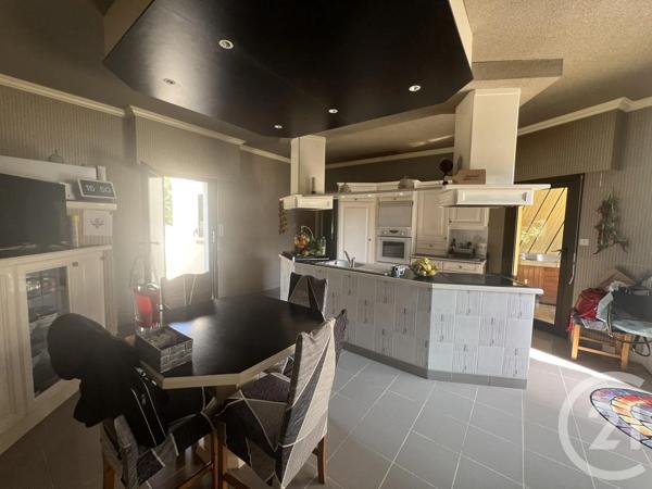 Maison à vendre  5 pièces - 226,31 m 2   ST JEAN DE MONTS  - 85