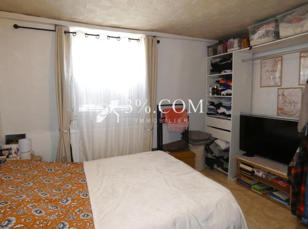 Maison
                                                                                                                                                                                                                                                                                                                        4 pièce(s)                                                                                                                                                                                                          2 chambre(s)                                                                                                                                                                                                          85.71  m²