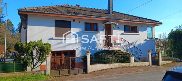 sur l'axe Sedan -Charleville , proche Belgique dans un village dynamique et convivial