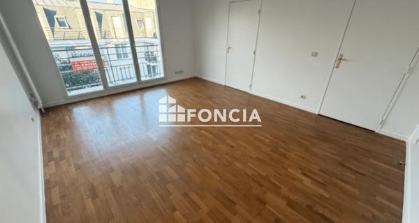 Location Appartement 2 pièces 47.24 m² - Fresnes 94260