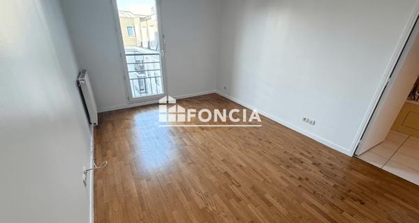 Location Appartement 2 pièces 47.24 m² - Fresnes 94260