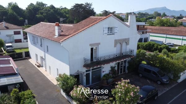 Ensemble immobilier - ZI de Layats