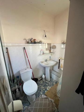 Vente                                                      Appartement
                        
                     2 pièces                      34 m2                     à Perpignan