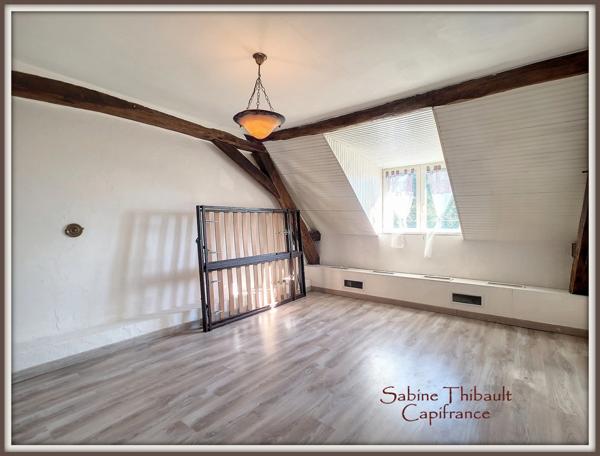 Département 72 (Sarthe), à Mayet, maison à vendre 4 pièces - 103 m2 avec dépendances - Terrain d'environ 5000 m2