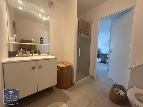 Appartement à louer 2 pièces 43.69m² Limoges (87000)