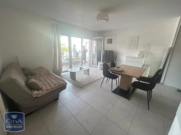 Appartement à louer 2 pièces 43.69m² Limoges (87000)